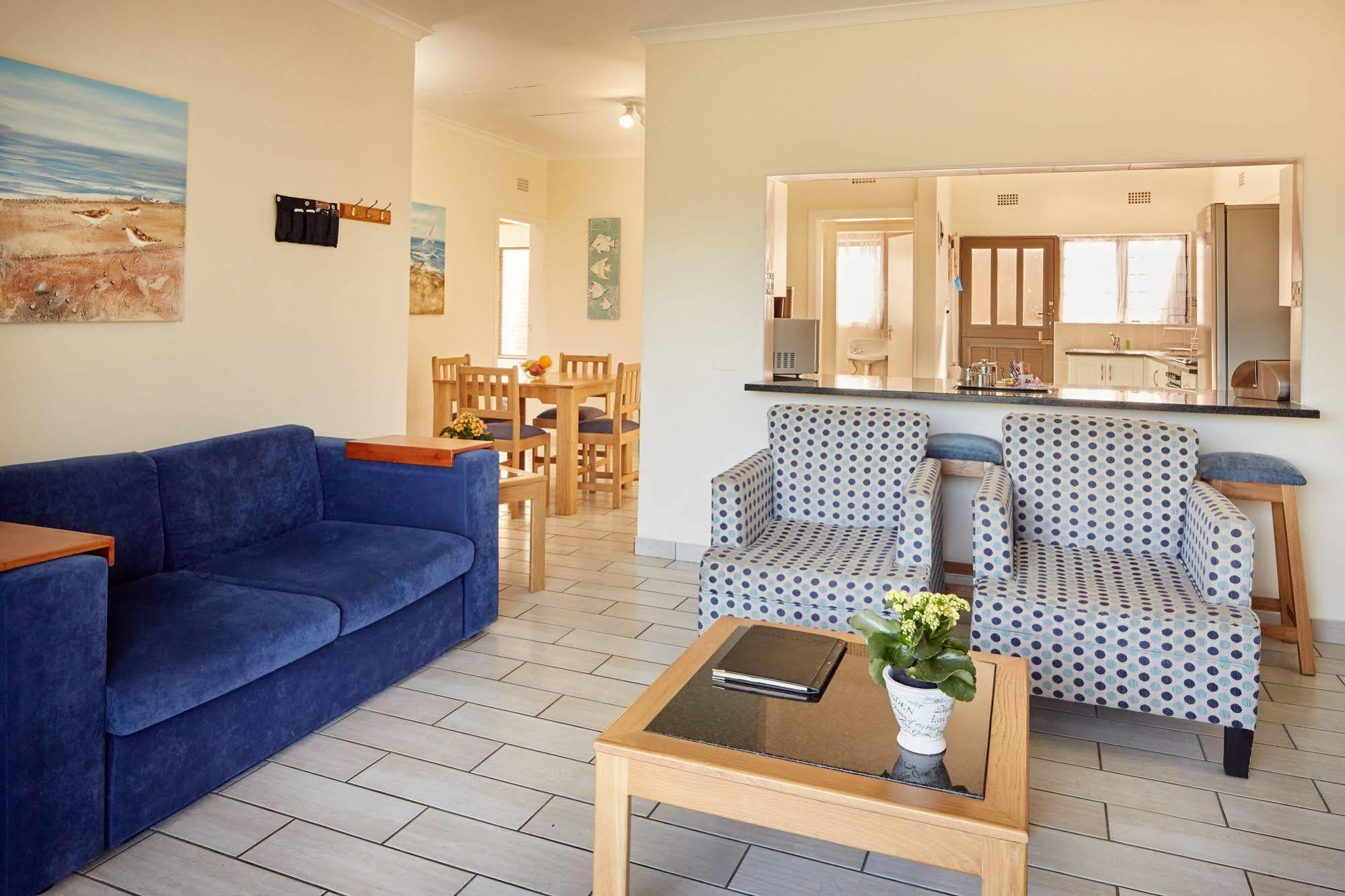 First Group Club Hacienda Apartment เชลลีบีช ภายนอก รูปภาพ