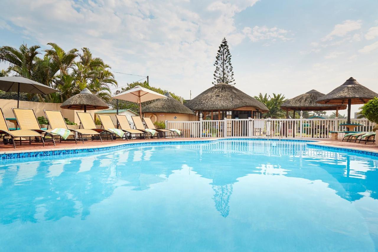 First Group Club Hacienda Apartment เชลลีบีช ภายนอก รูปภาพ